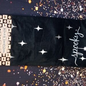 👻 Halloween Black Velvet Skeleton Table Runner